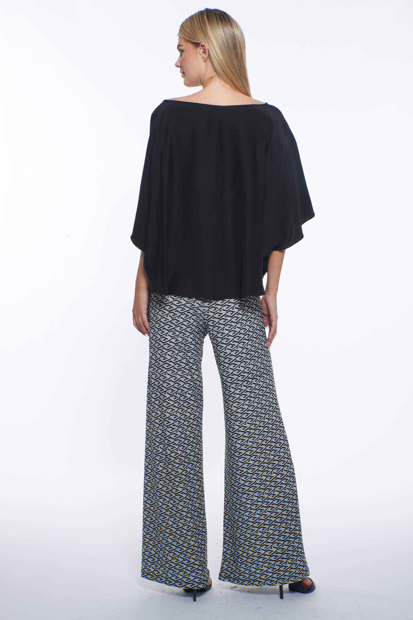 Luana Signature Luxury Bateau Top