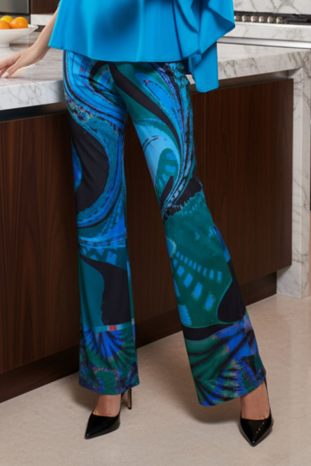 Leslie Signature Wide Leg Pants