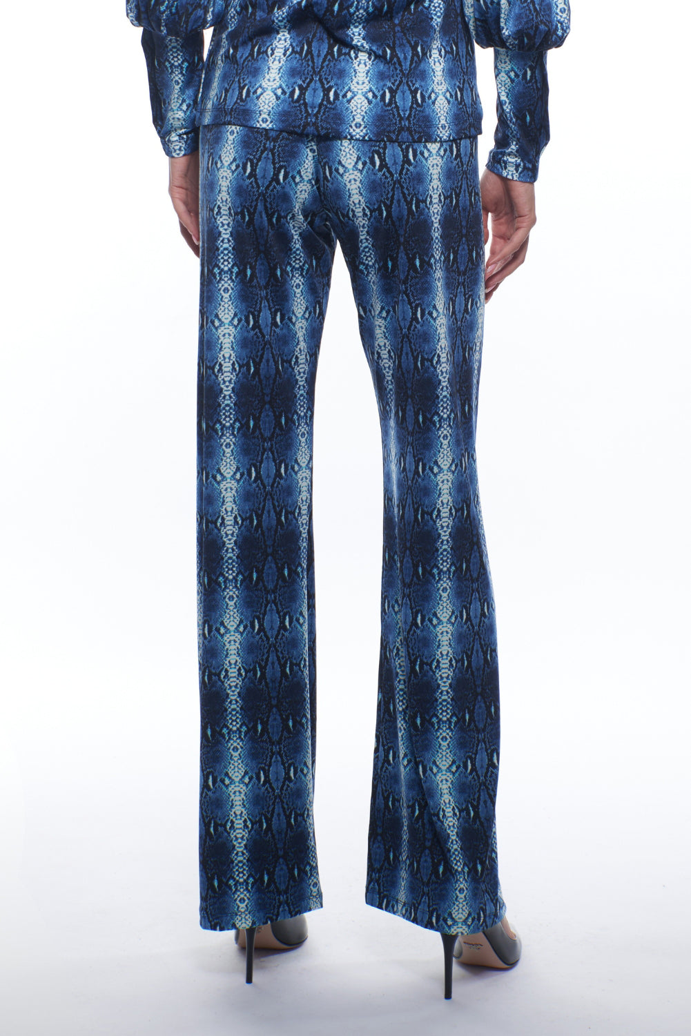 Leslie Signature Wide Leg Pants