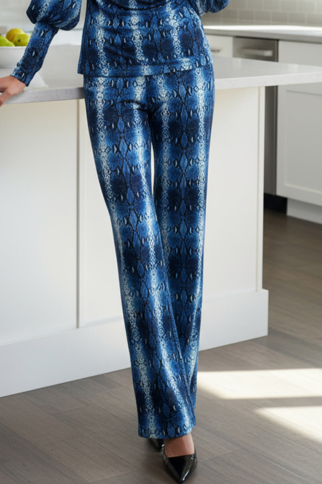 Leslie Signature Wide Leg Pants