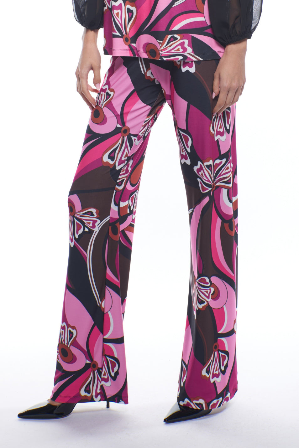 Leslie Signature Wide Leg Pants