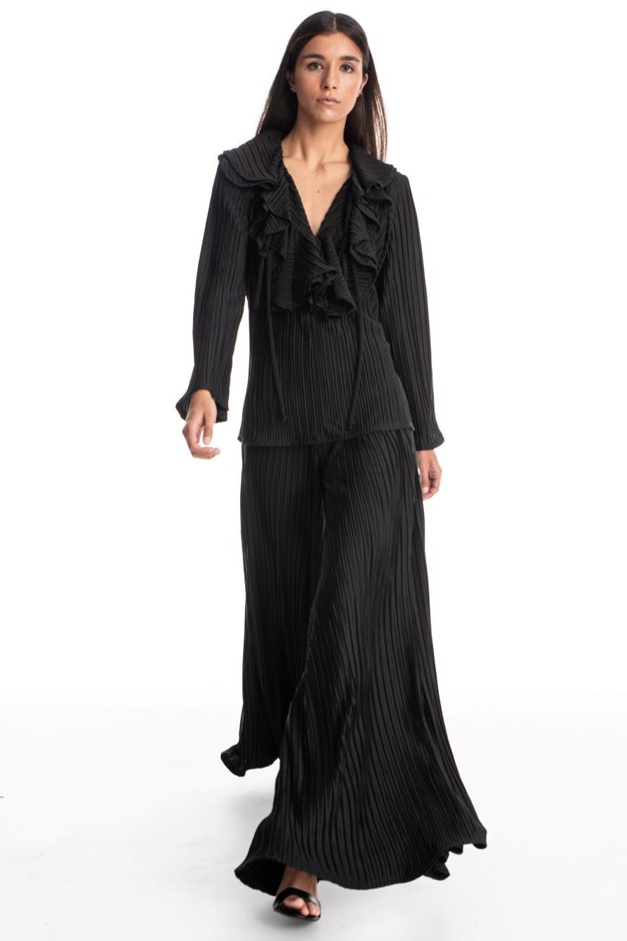 Lori Ruffled V Neck Long Sleeve Top