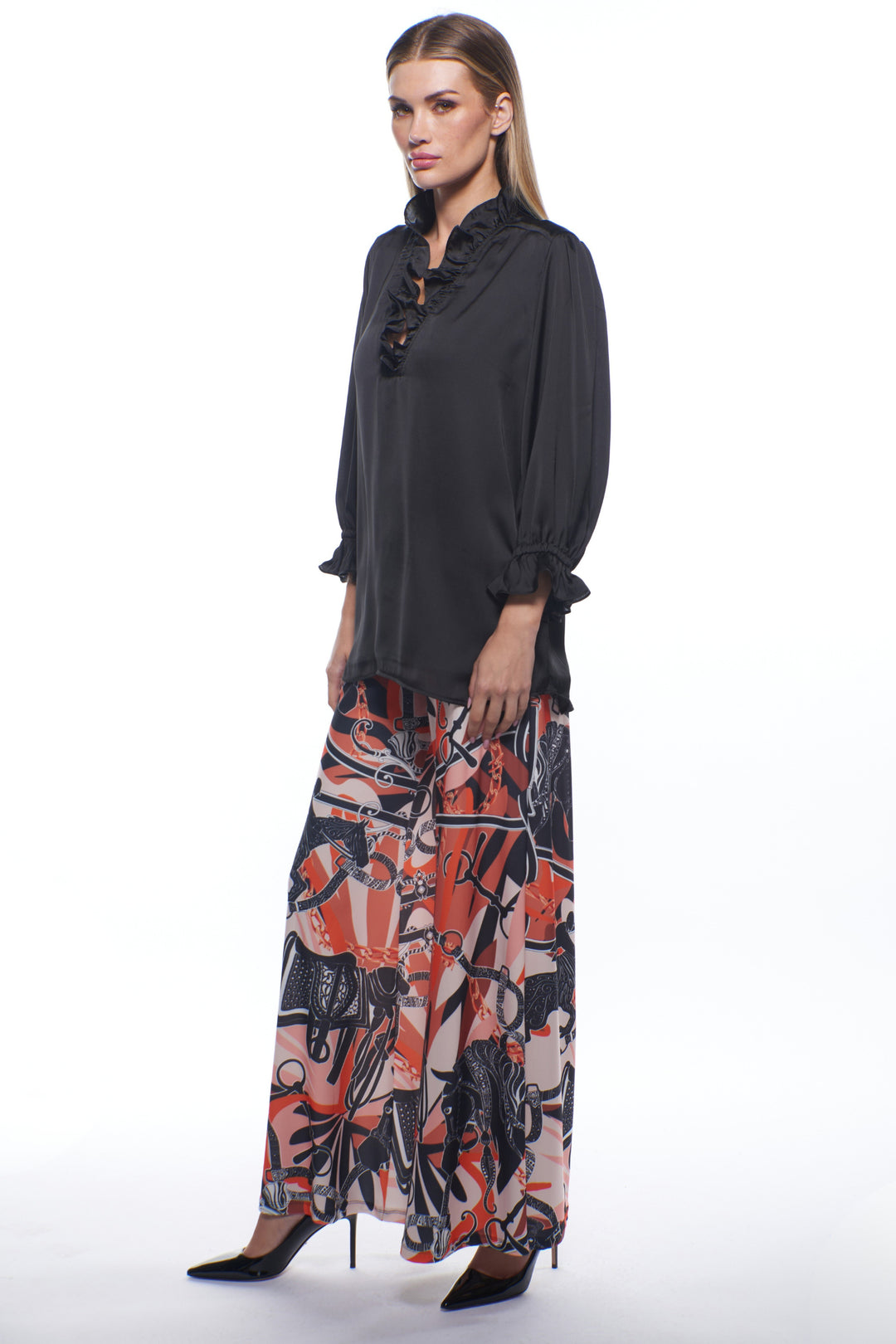 Unica Ruffle V-Neck Top