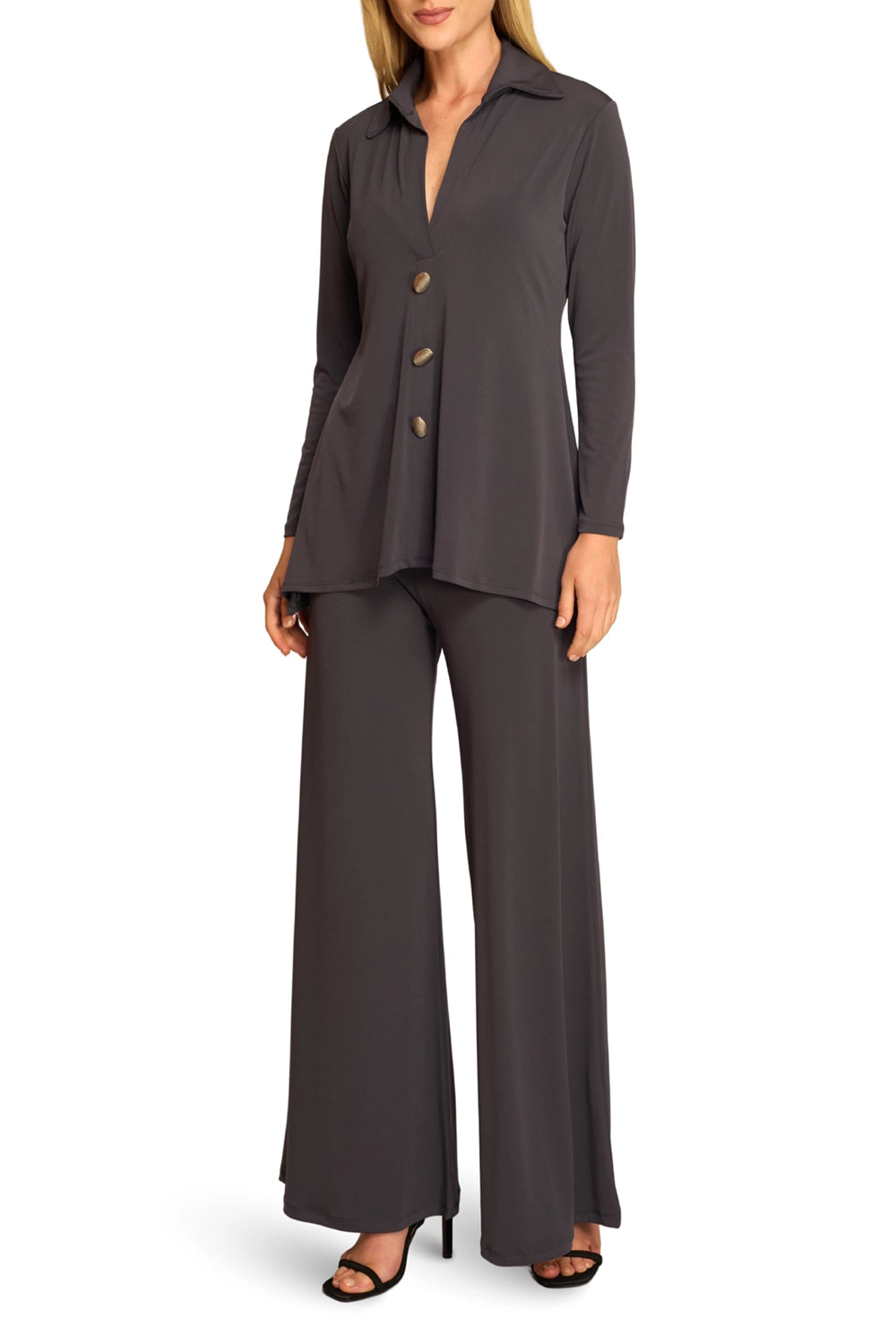 Wanda Statement-Button Top